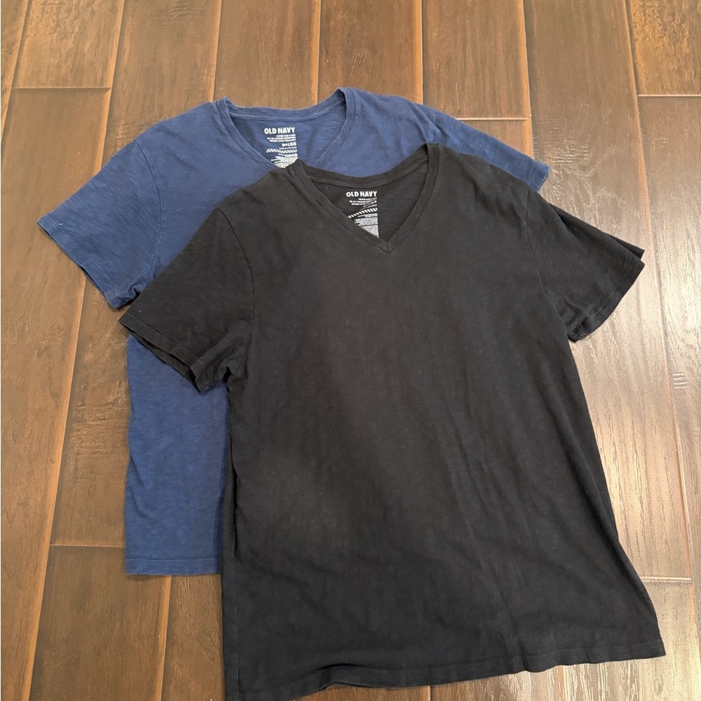 Old Navy Men’s V-Neck T-Shirts - Black and Navy